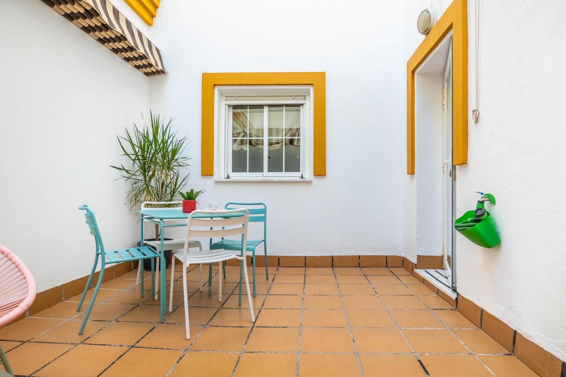 Piso Con Patio Privado Y Parking Nervion Sevilla Εξωτερικό φωτογραφία