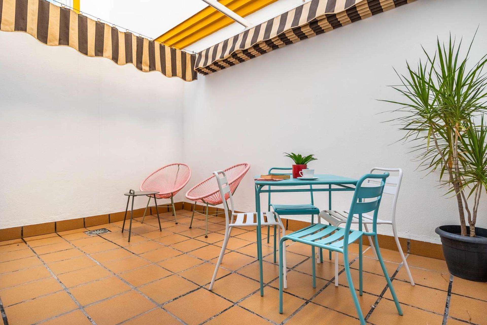 Piso Con Patio Privado Y Parking Nervion Sevilla Εξωτερικό φωτογραφία