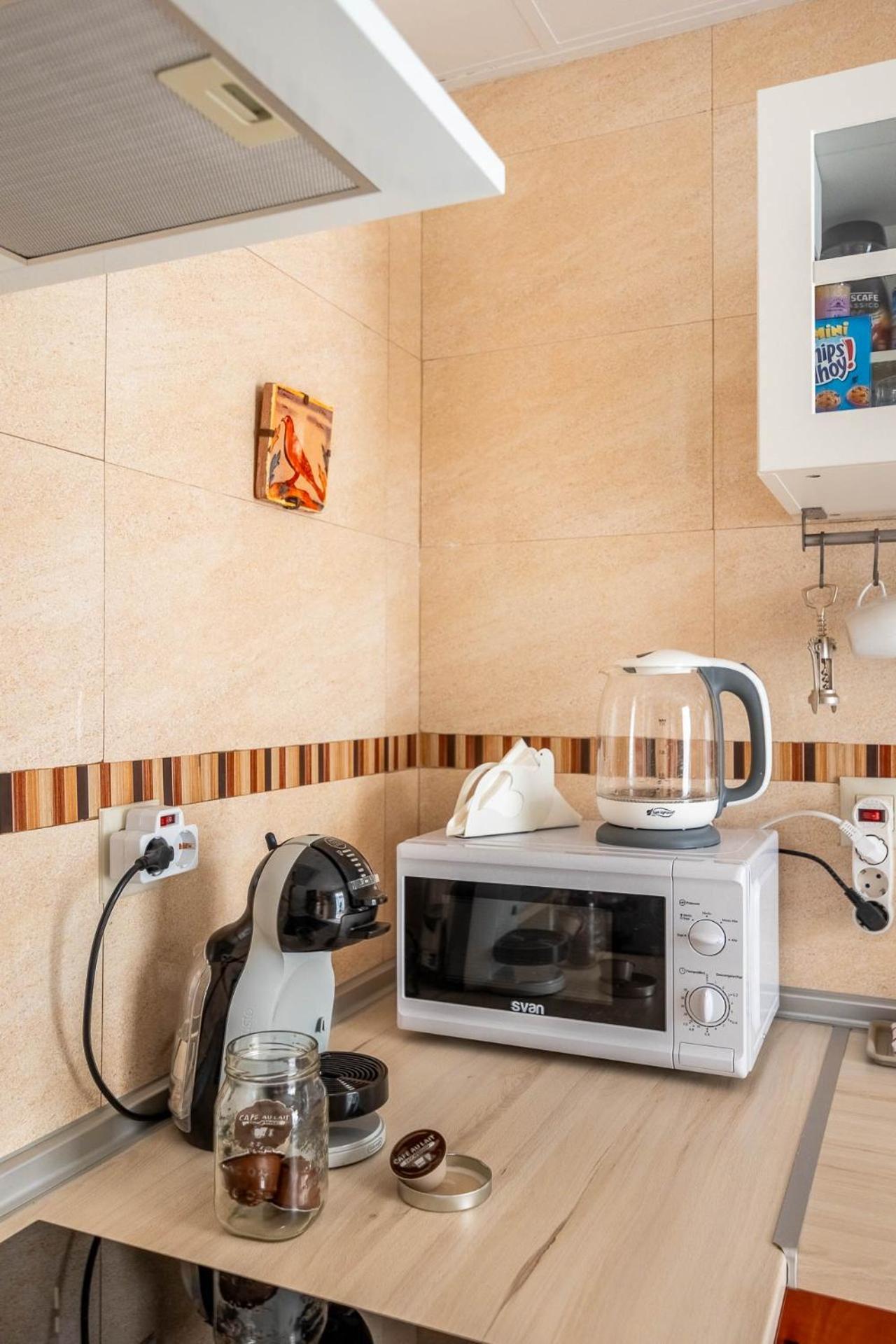 Piso Con Patio Privado Y Parking Nervion Sevilla Εξωτερικό φωτογραφία